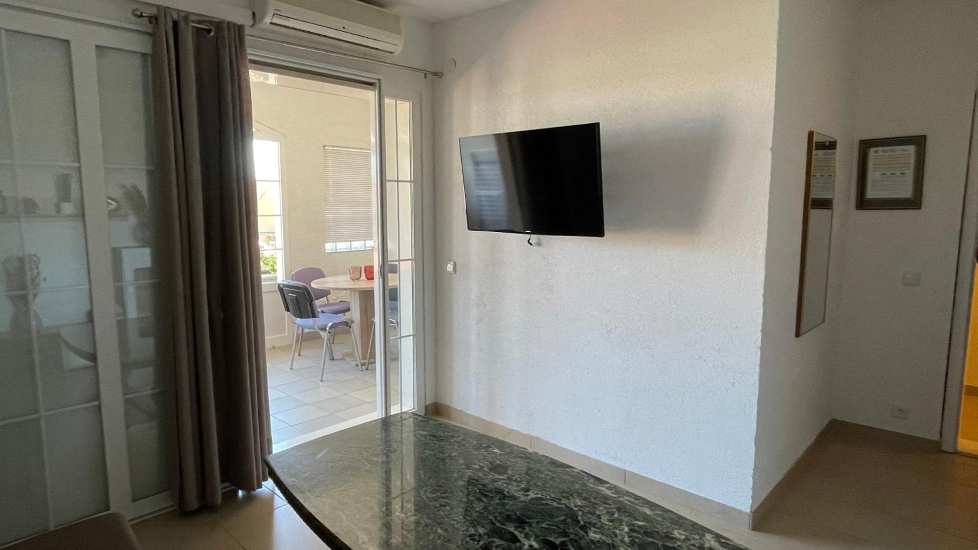 Apartmani Slavonija Orebic Bilik gambar